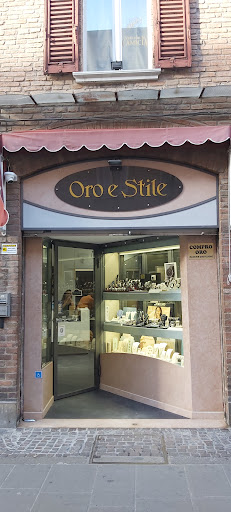 Oro e Stile - Visual
