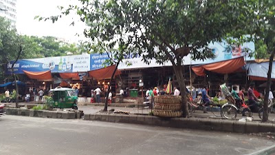 Photos of হাতিরপুল মাছ বাজার