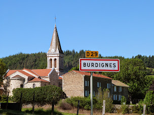 Photo n°3 de Ferme Auberge Linossier à Burdignes (Chambre d'hôtes)