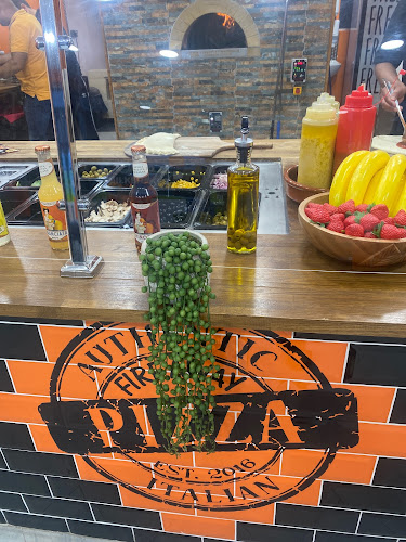 Fireaway Pizza Woking - Pizza