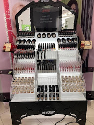 Photo n°11 de MY hair - 41260 La Chaussée Saint-Victor à La Chaussée-Saint-Victor (Salon de coiffure)