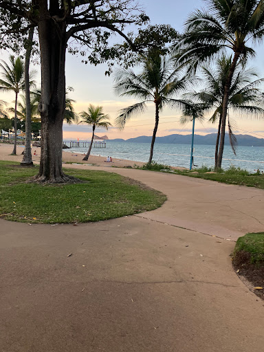 Townsville Strand Waterfall - Thumbnail