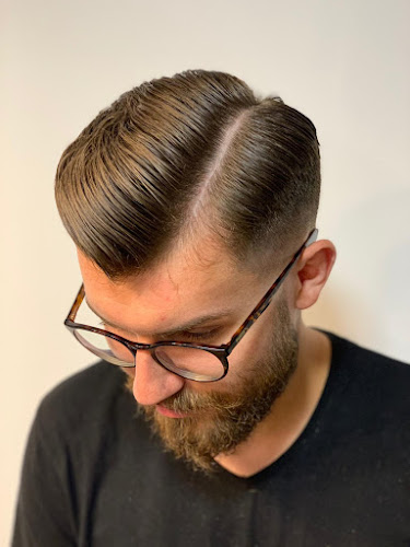 Halinka. Salon fryzjerski damsko-męski
