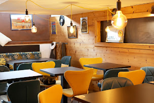 Photo n°2 de Le Yes à Les Angles (Salle de jeux vidéo)