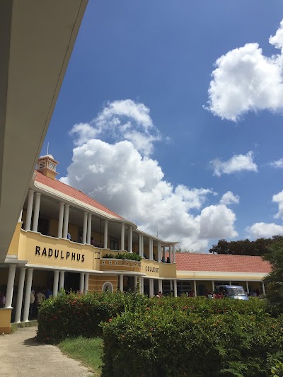 Photos of Radulphus College Curacao