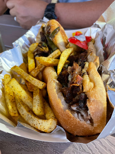 Mr. Munchies Food Truck