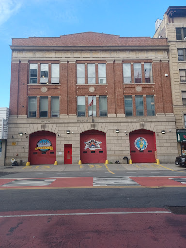 FDNY Engine 93/Ladder 45/Battalion 13