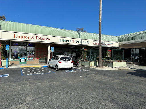 Liquor & Tobacco - Thumbnail