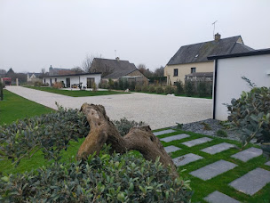 Photo n°19 de Daniel Moquet signe vos allées - Ent. Martin-Gillot à Le Val-Saint-Père (Entrepreneur spécialisé dans les revêtements de sol)