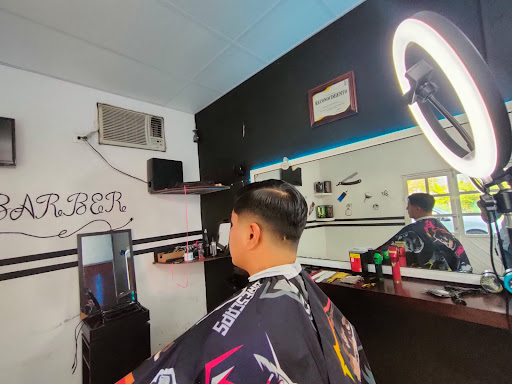 Toño Barber