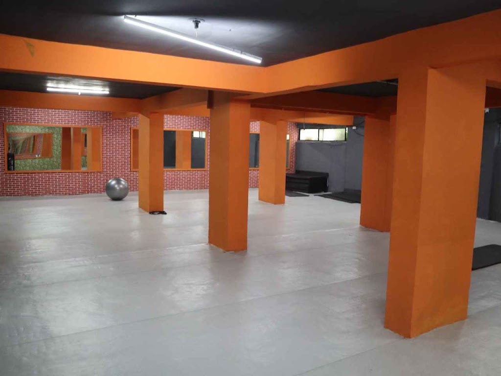 Fitbank Unisex Gym And Fitness Club