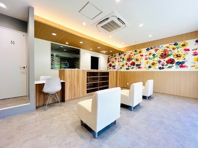 衣香堂薬局 港南台店