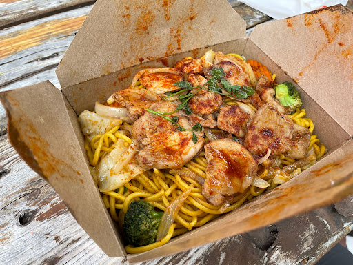 Fuong's Kitchen - Visual