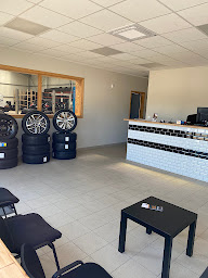 Photo n°4 de Pneus 25 à Dampierre (Magasin de pneus)