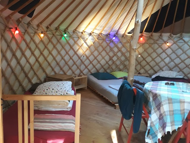 Alcamparol. Hébergements insolites