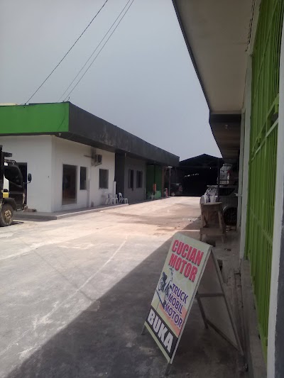 Photos of Car washing Borneo