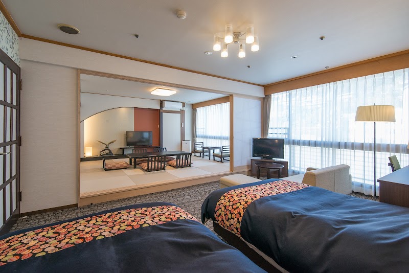 ニューウェルシティ湯河原