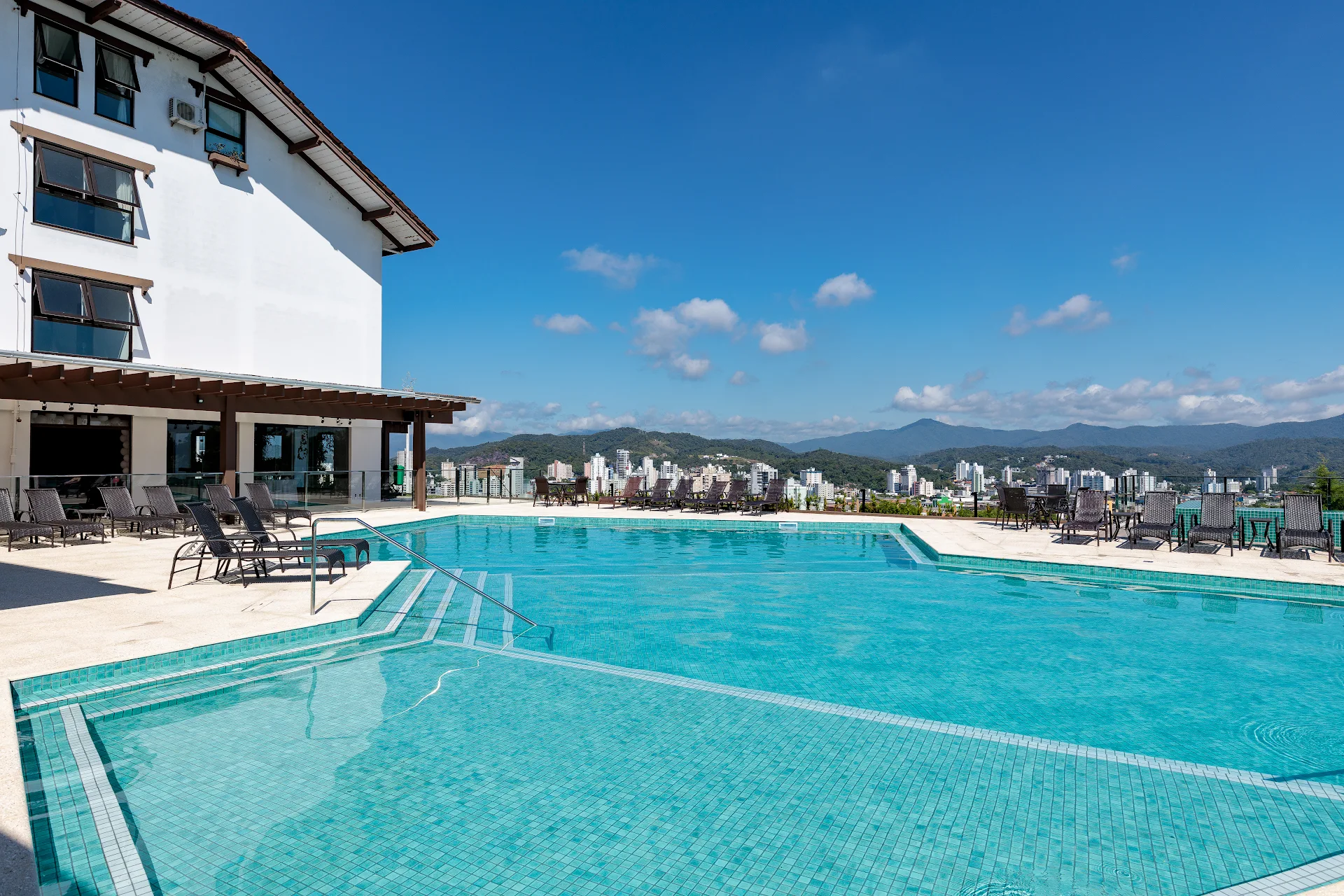 Monthez Hotel