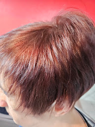 Photo n°17 de Barberet Christelle Maître artisan à Soing-Cubry-Charentenay (Salon de coiffure)