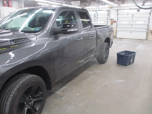 Hillview Motors Body Shop - Thumbnail