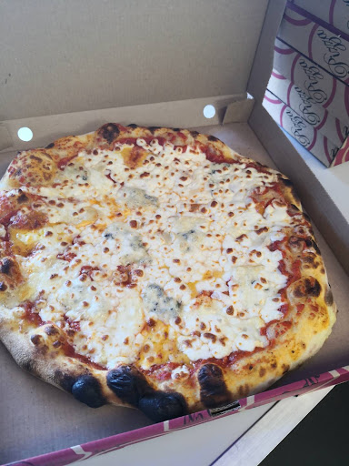 Photo 3 - Pizza Mania