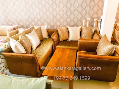 Photos of Alankara Gallery Koswatta