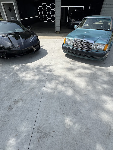 Showroom Car Detailing