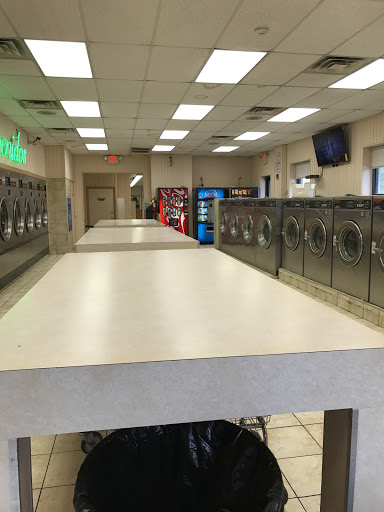 Lakewood Center Laundromat Gallery - United States
