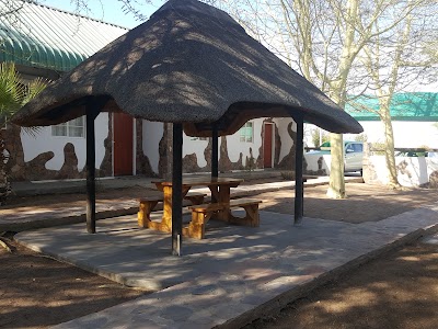 Photos of Four Seasons Lodge (Bar & Restaurant)