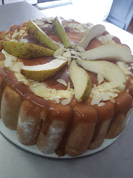 Photo n°19 de Bar Restaurant LE 10 à L'Isle-Jourdain (Salon de thé)