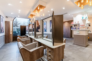 Photo n°3 de Christian Gilles - Le Plessis-Robinson à Le Plessis-Robinson (Salon de coiffure)