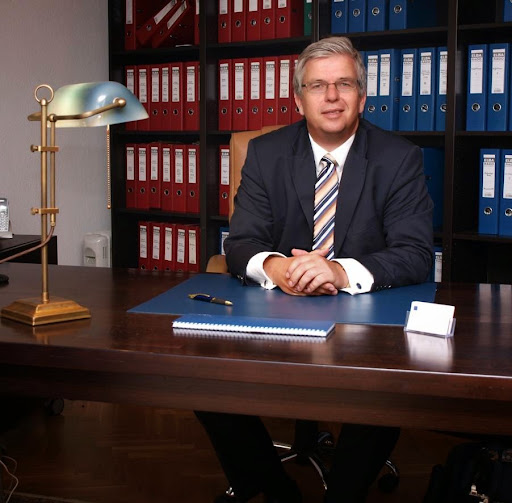 Attorney Dr. Peter NEUMANN, Dresden - Thumbnail
