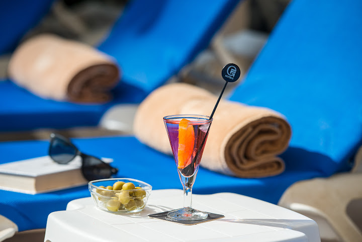 Benidorm Plaza by null