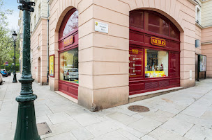 Photo n°7 de Nicolas Le Plessis Robinson à Le Plessis-Robinson (Établissement vinicole)