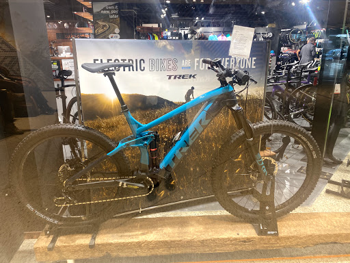 Trek Bicycle Melbourne Galleria - Thumbnail