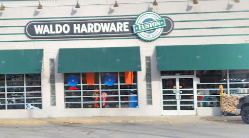 Waldo Hardware - Visual