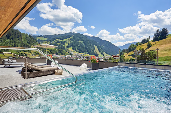 DAS EDELWEISS Salzburg Mountain Resort by null