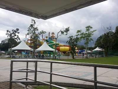 Photos of Jerudong Park Waterpark