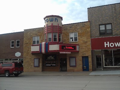 Town Theater & Pizza Pub