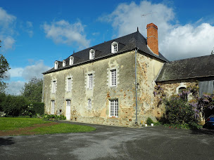 Photo n°32 de Les Grands-Aulnais à Astillé (Chambre d'hôtes)