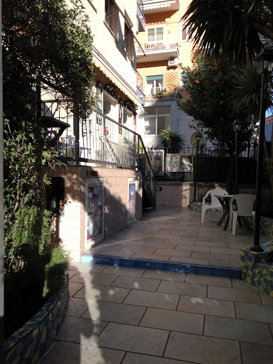 CapaldoSalon - Visual