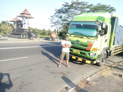Photos of Tugu Perbatasan Jateng - DIY