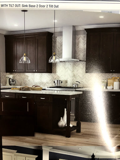 Aurora Outlet - Visual