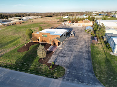 Rovenstine Landscaping LLC 250 N Lemmon Ave, Bolivar, MO 65613