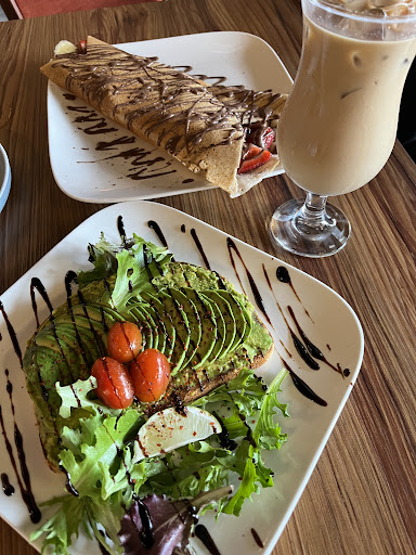 Beyond Cafe - Visual
