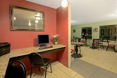 Photos of Travelodge Albuquerque Midtown