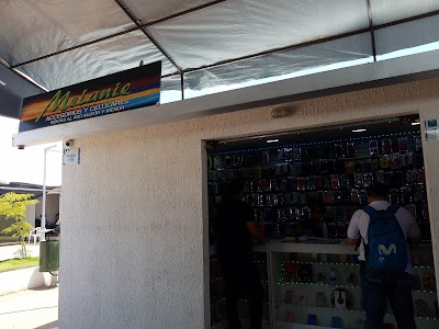 Photos of Melanie Accesorios y Celulares Paseo 109 Local T-05