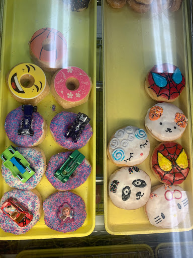 Sweetooth Donuts - Visual