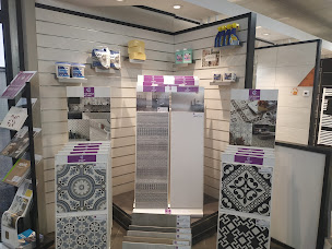 Photo n°28 de Carrelage et Bain St Yrieix la Perche à Saint-Yrieix-la-Perche (Magasin de meubles)