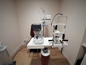 Photo n°4 de Bordelaise de Lunetterie : Opticien Castillon la Bataille à Castillon-la-Bataille (Opticien)